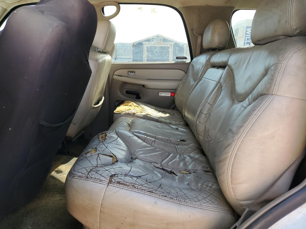 2001 GMC Yukon - Image 11