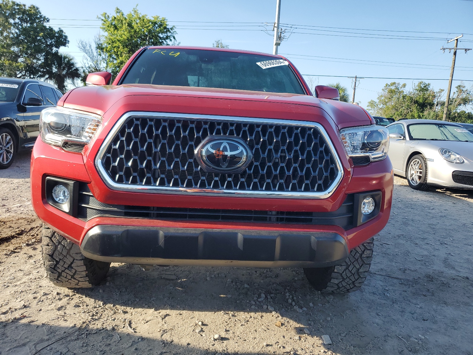 5TFAZ5CN2JX069022 2018 Toyota Tacoma Double Cab