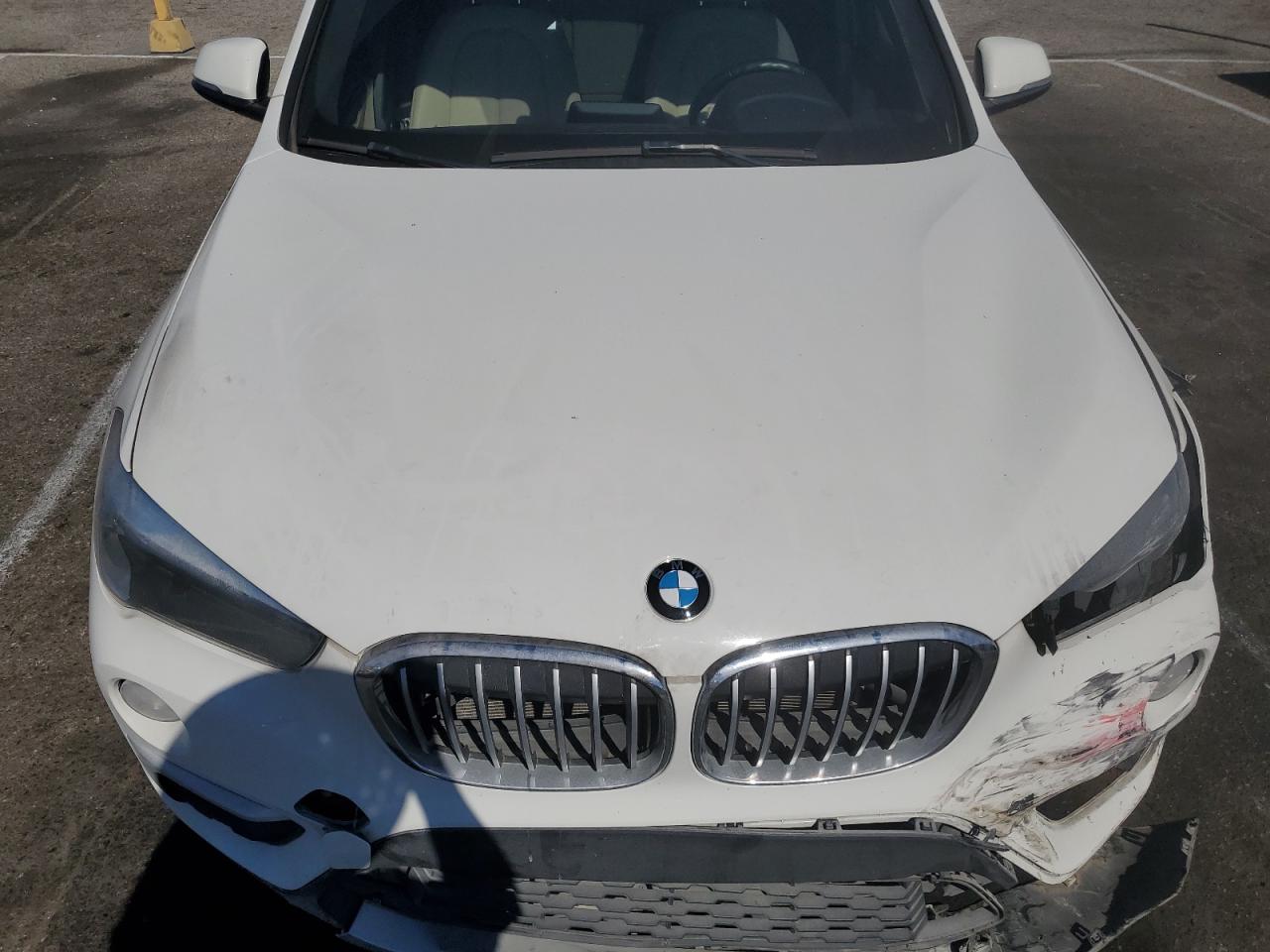 WBXHU7C30J5L09187 2018 BMW X1 Sdrive28I