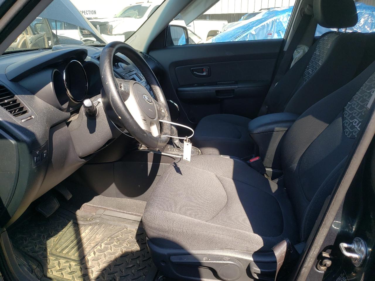 2011 Kia Soul + VIN: KNDJT2A20B7231076 Lot: 62805804