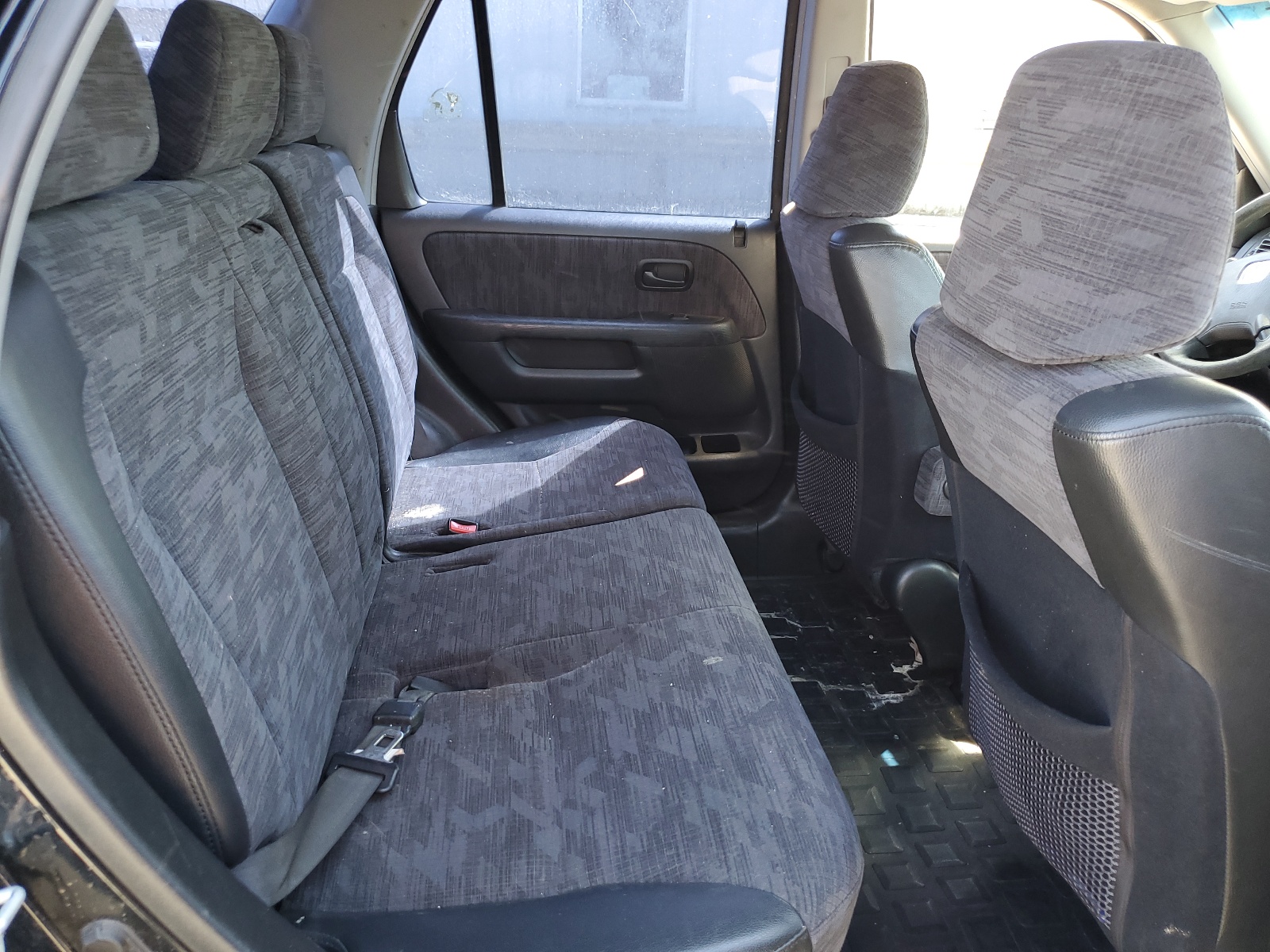 JHLRD68482C013122 2002 Honda Cr-V Lx