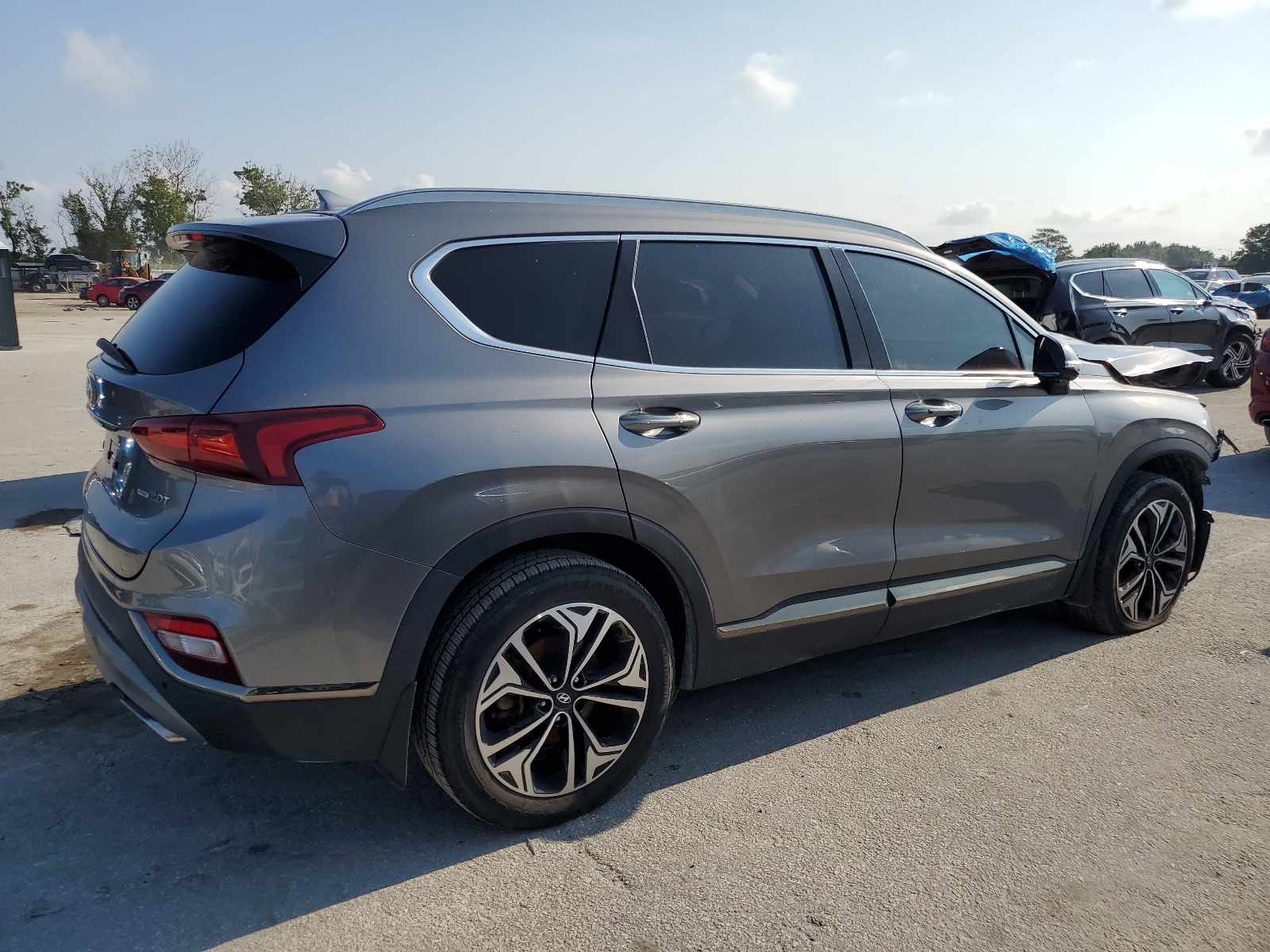 2020 Hyundai Santa Fe Limited vin: 5NMS5CAA3LH176371