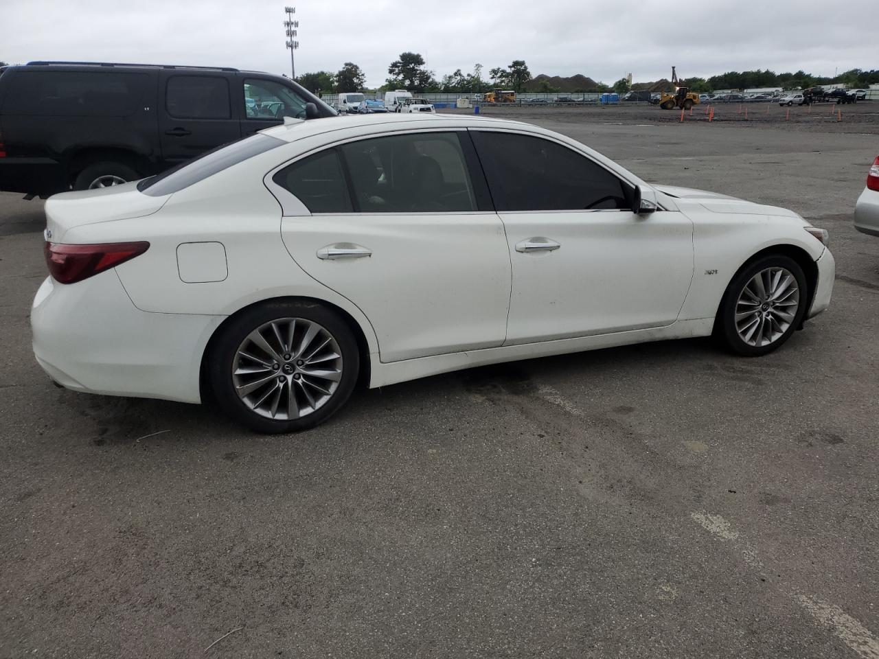 2018 Infiniti Q50 Luxe VIN: JN1EV7AR1JM440559 Lot: 66112734