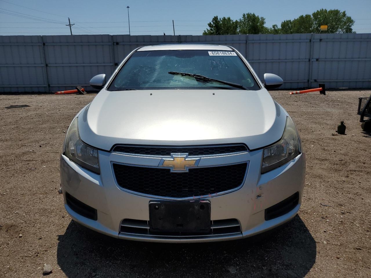 2013 Chevrolet Cruze - Image 5