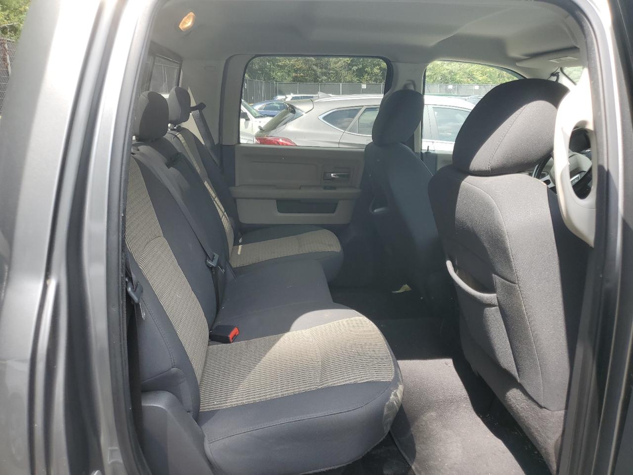 2010 Dodge Ram 1500 VIN: 1D7RV1CT9AS100677 Lot: 66611634