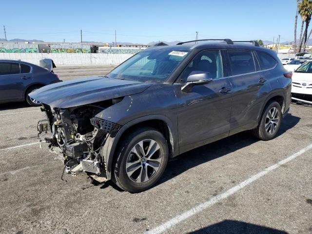 5TDHZRAH3NS113804 Toyota Highlander 