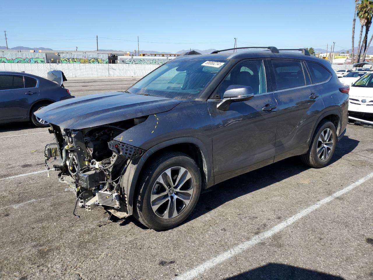 5TDHZRAH3NS113804 2022 TOYOTA HIGHLANDER - Image 1