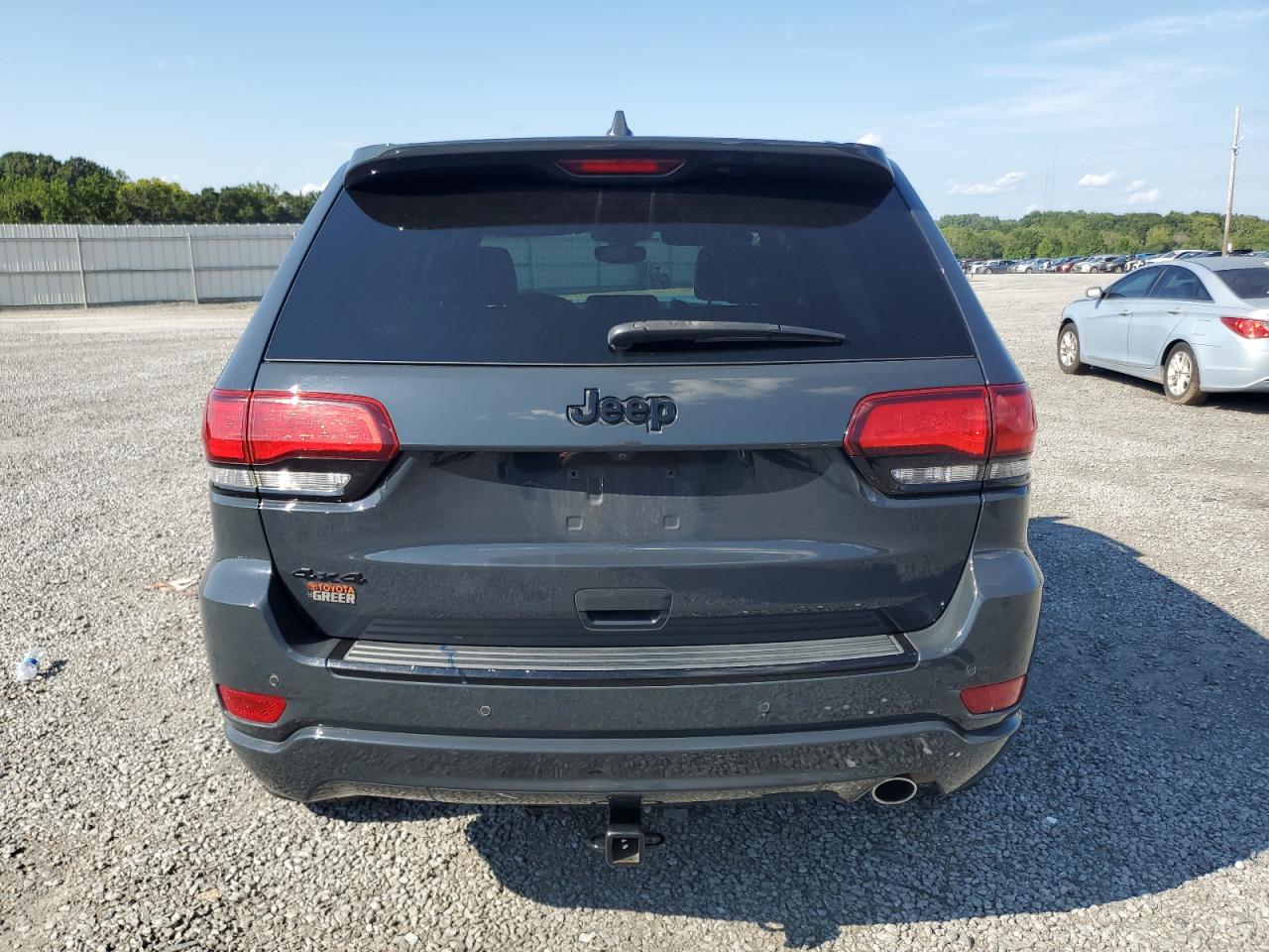 1C4RJFAG6JC148141 2018 Jeep Grand Cherokee Laredo