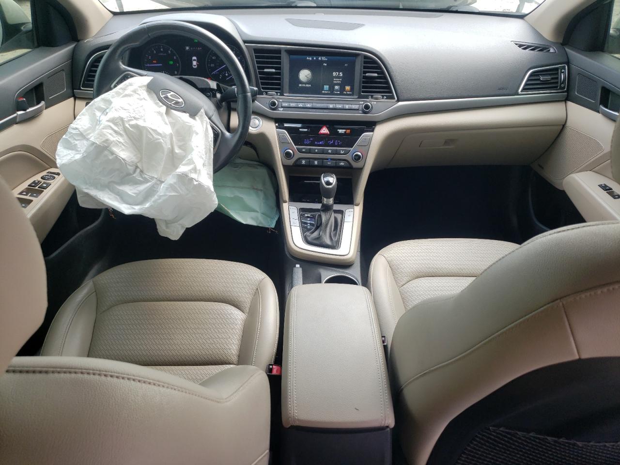 2017 Hyundai Elantra Se VIN: KMHD84LF4HU352144 Lot: 66297744