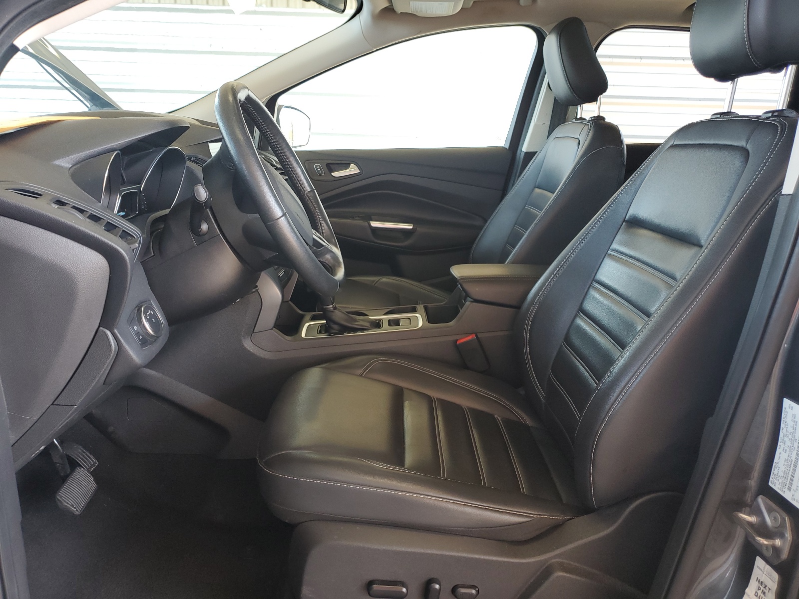 1FMCU9HD2KUA84939 2019 Ford Escape Sel