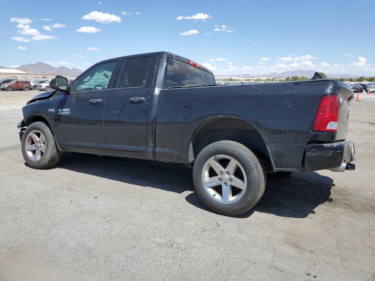 1C6RR7FT5JS190124 2018 Ram 1500 St