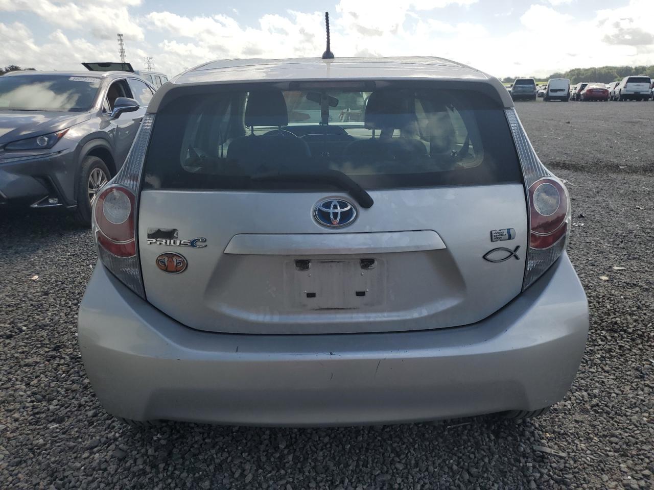 JTDKDTB31D1555402 2013 Toyota Prius C