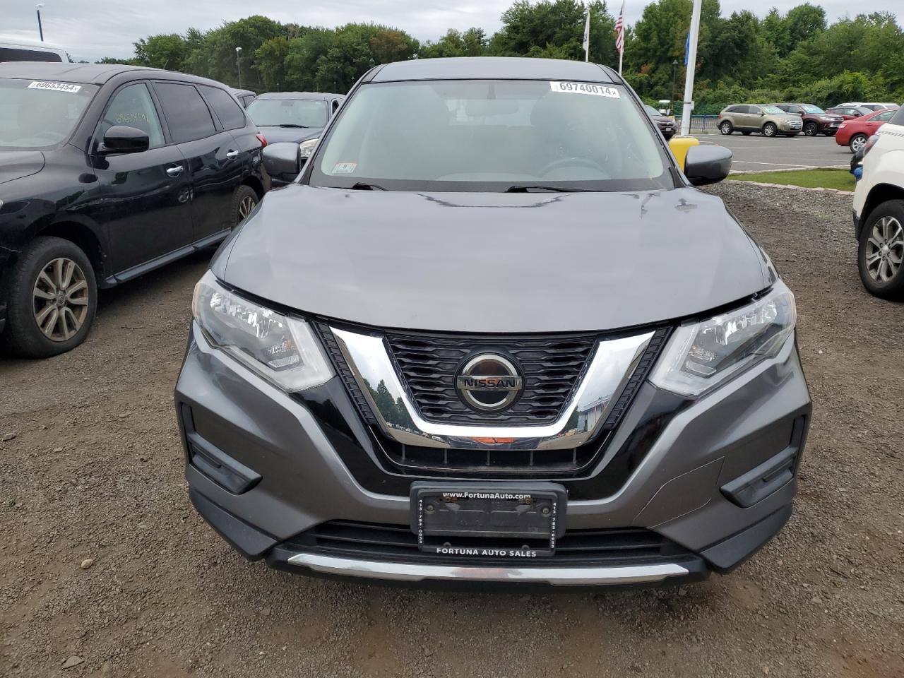 JN8AT2MV3JW330330 2018 Nissan Rogue S