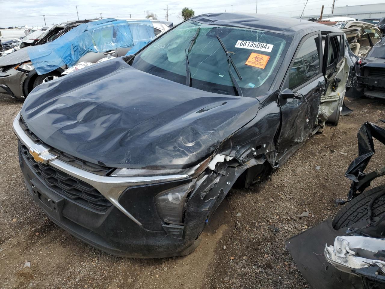 KL77LFE27RC185045 2024 CHEVROLET TRAX - Image 1