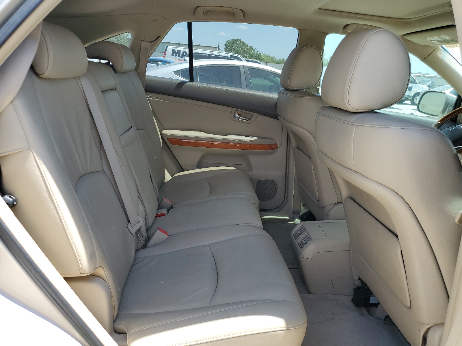 2T2GA31U06C047134 2006 Lexus Rx 330