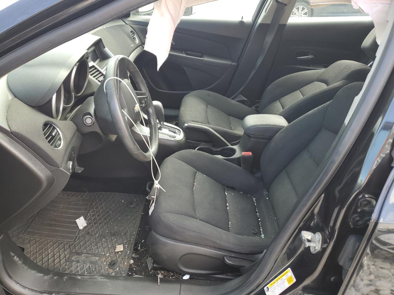 1G1PE5SB1G7205901 CHEVROLET CRUZE 2016