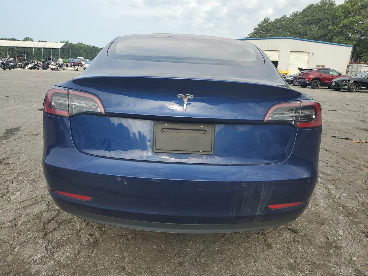 5YJ3E1EAXJF040949 2018 Tesla Model 3