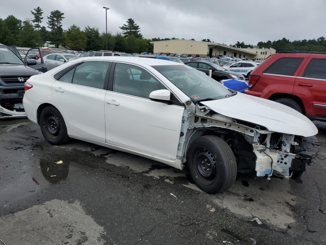 2015 Toyota Camry - Image 4
