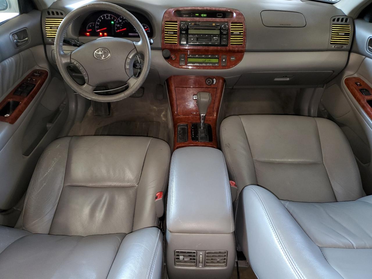 2005 Toyota Camry Le VIN: 4T1BF32K05U615053 Lot: 66394884