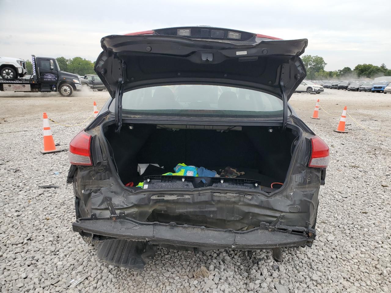 2018 Kia Forte Lx VIN: 3KPFK4A74JE182320 Lot: 67408154