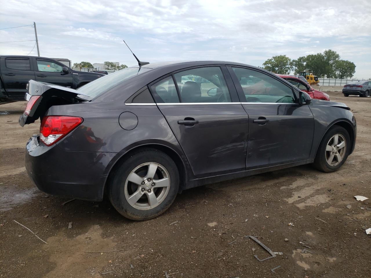 2014 Chevrolet Cruze - Image 3