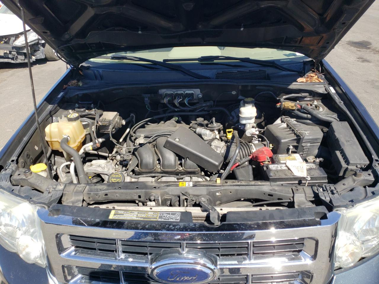 2008 Ford Escape Xlt VIN: 1FMCU93118KE74805 Lot: 67001304