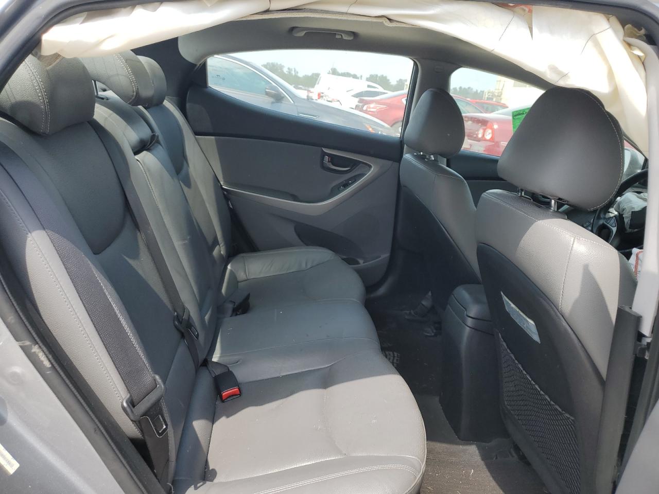 KMHDH4AE8DU890334 2013 Hyundai Elantra Gls