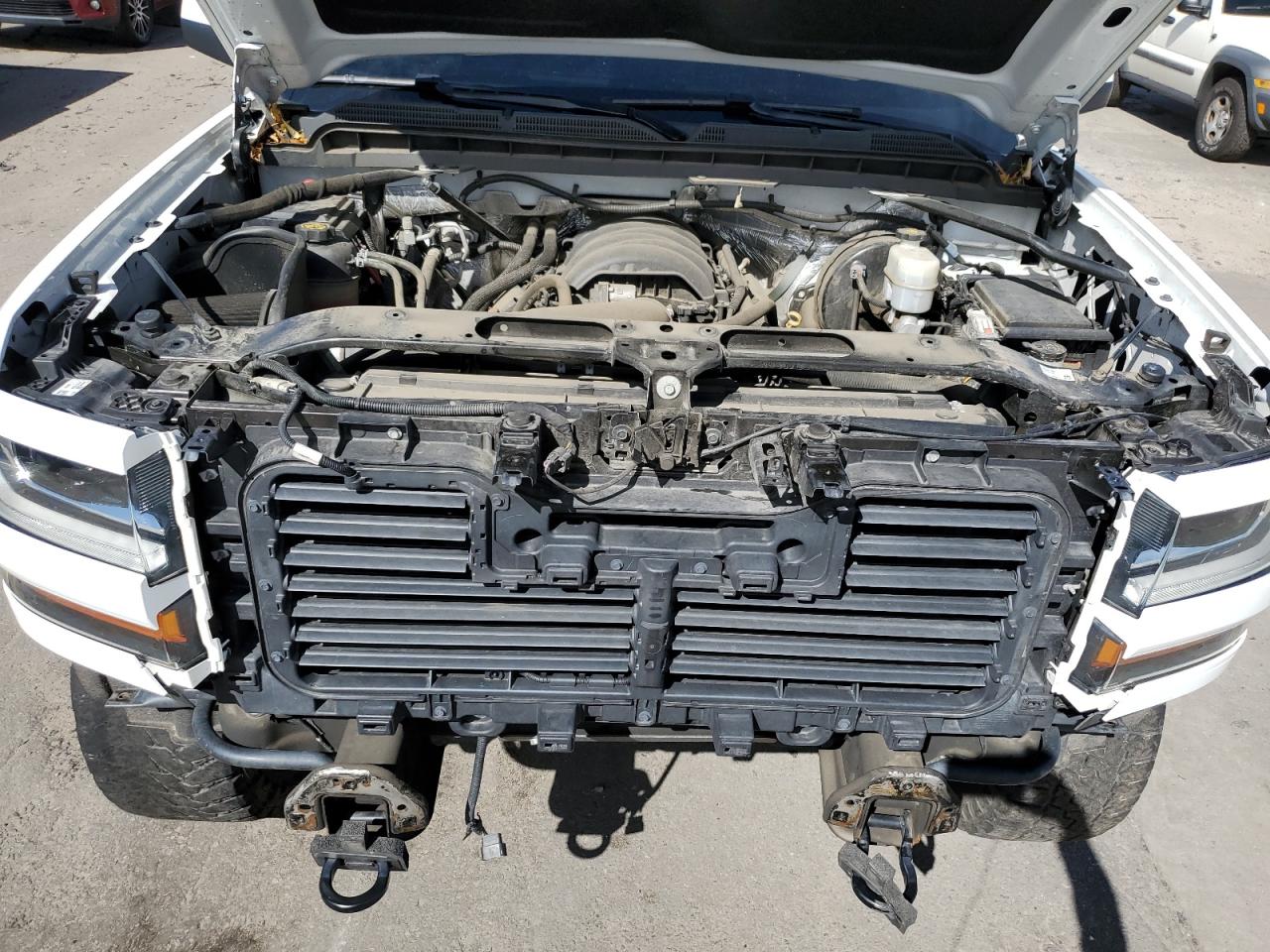 1GCNKREC4JZ230452 2018 Chevrolet Silverado K1500 Lt