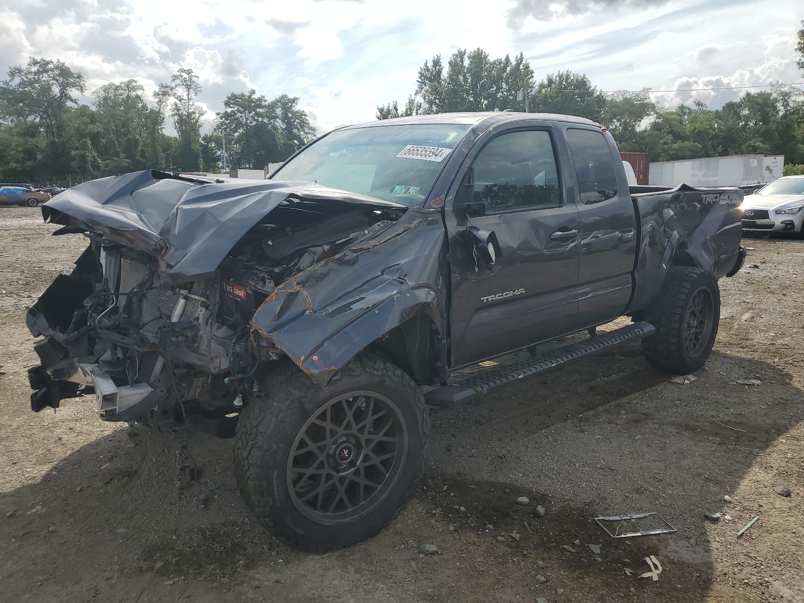 2017 Toyota Tacoma Access Cab vin: 5TFSZ5ANXHX102656