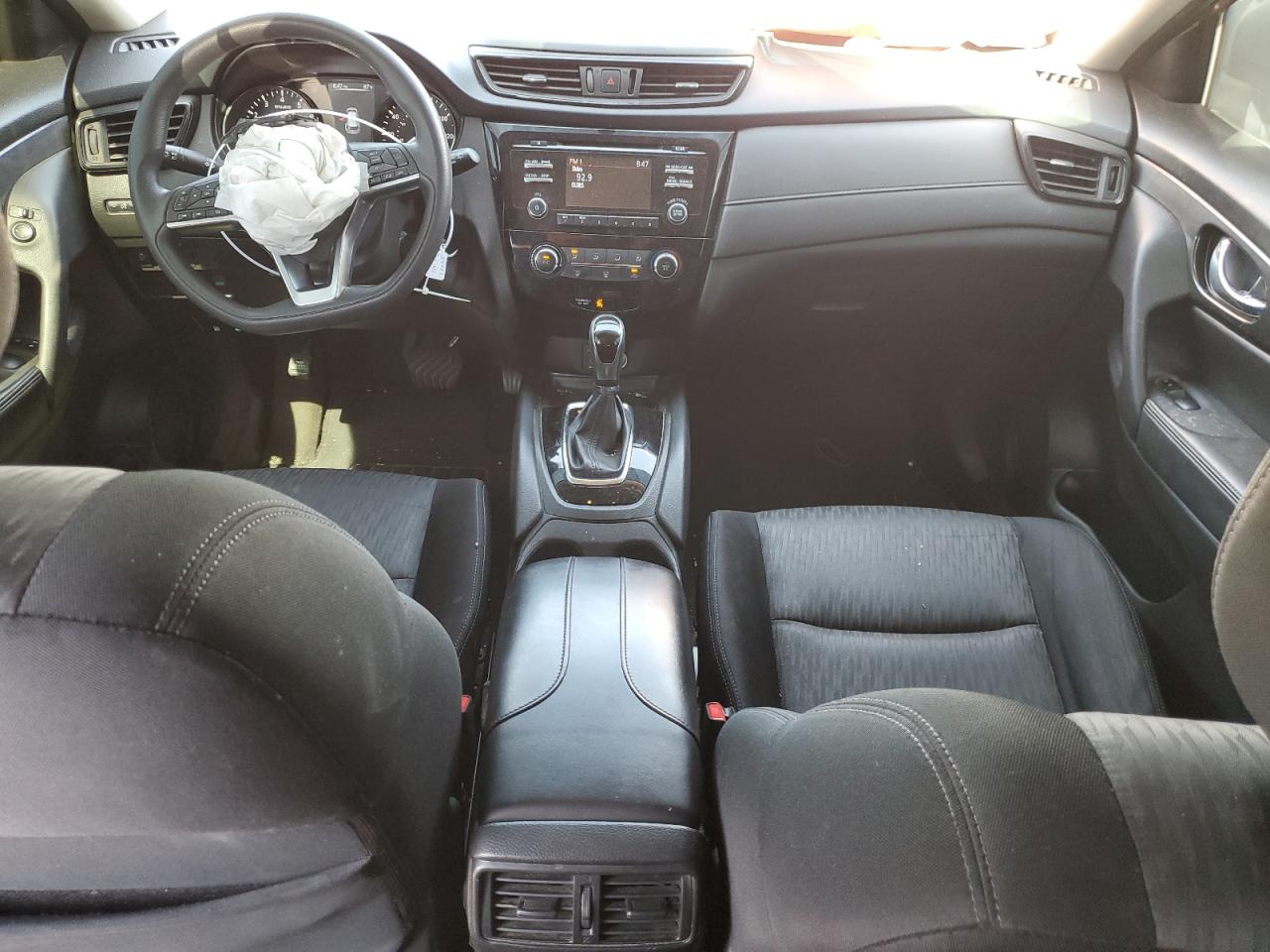 2017 Nissan Rogue S VIN: JN8AT2MV9HW266532 Lot: 65648964