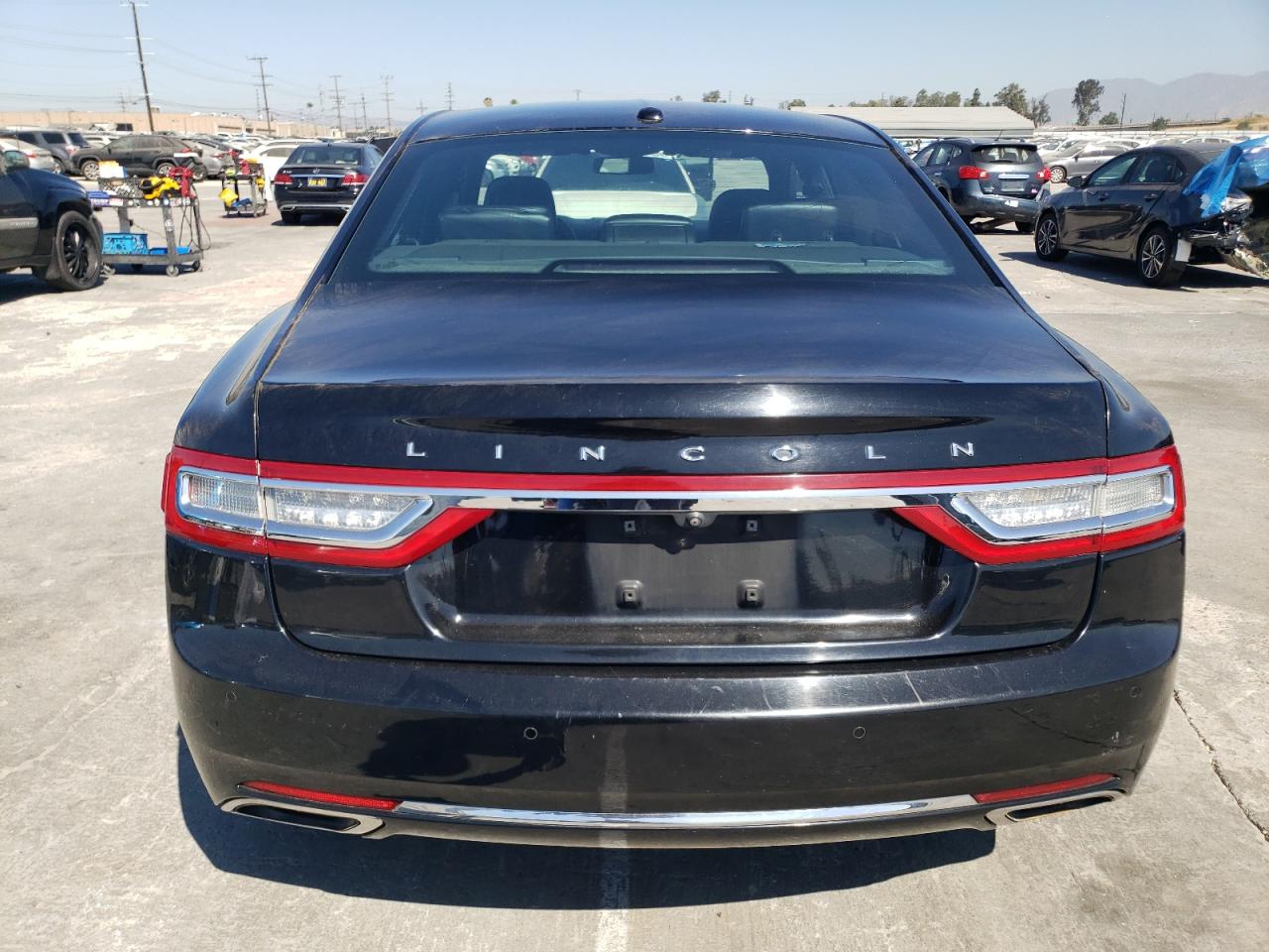 2017 Lincoln Continental VIN: 1LN6L9UKXH5606367 Lot: 67144044