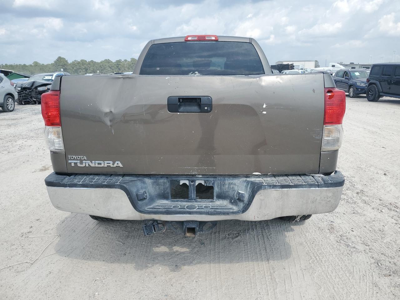 5TFRM5F1XAX001383 2010 Toyota Tundra Double Cab Sr5