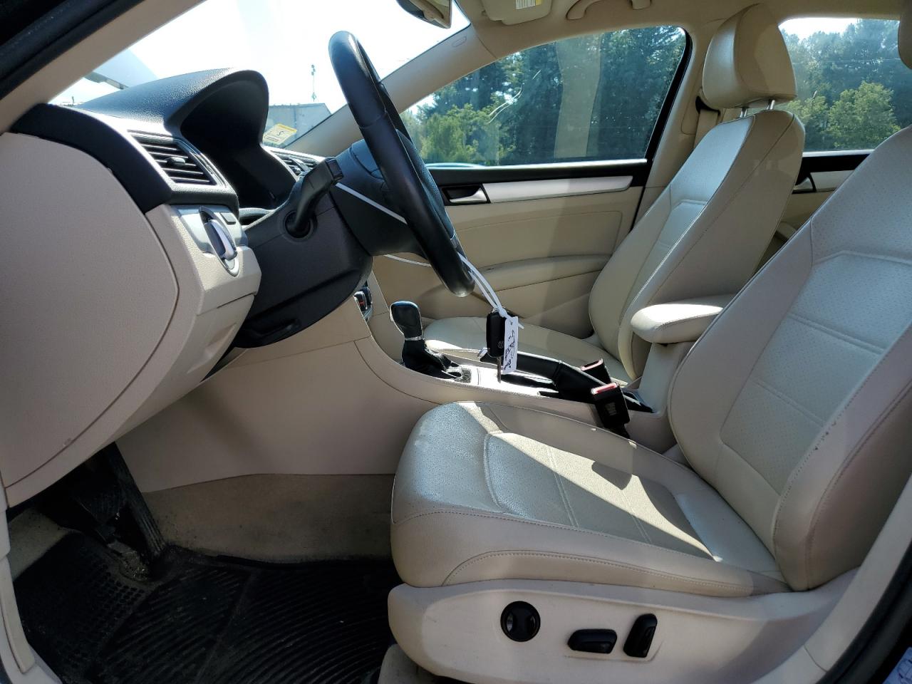 2013 Volkswagen Passat Se VIN: 1VWBP7A36DC037822 Lot: 65624584