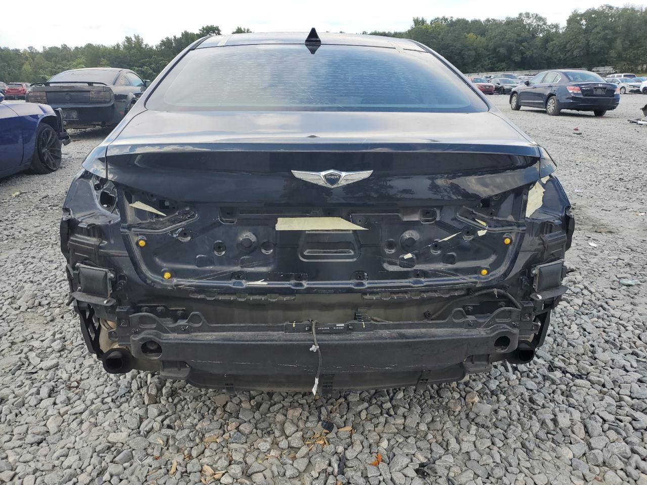 KMHGN4JE4HU183923 2017 Genesis G80 Base