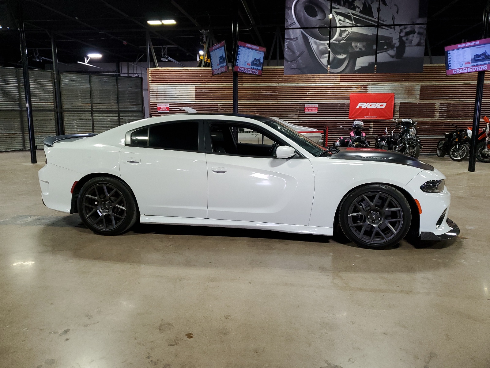 2017 Dodge Charger R/T 392 vin: 2C3CDXGJ3HH642507