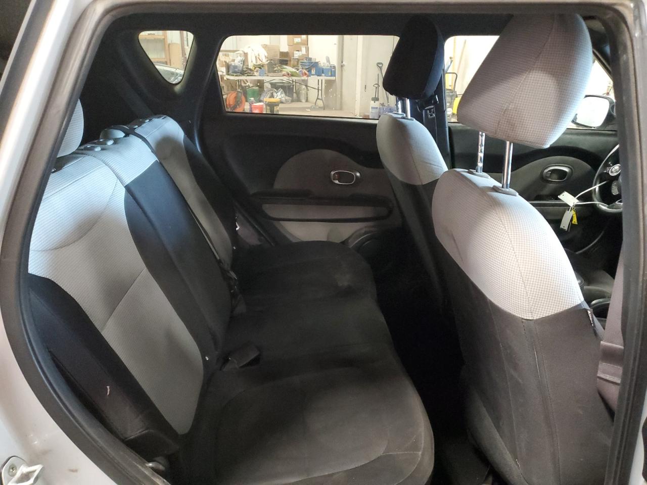 2016 Kia Soul VIN: KNDJN2A22G7841966 Lot: 68916454