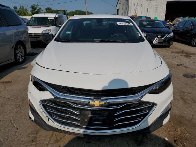 1G1ZB5ST3LF156811 Chevrolet Malibu LS 5