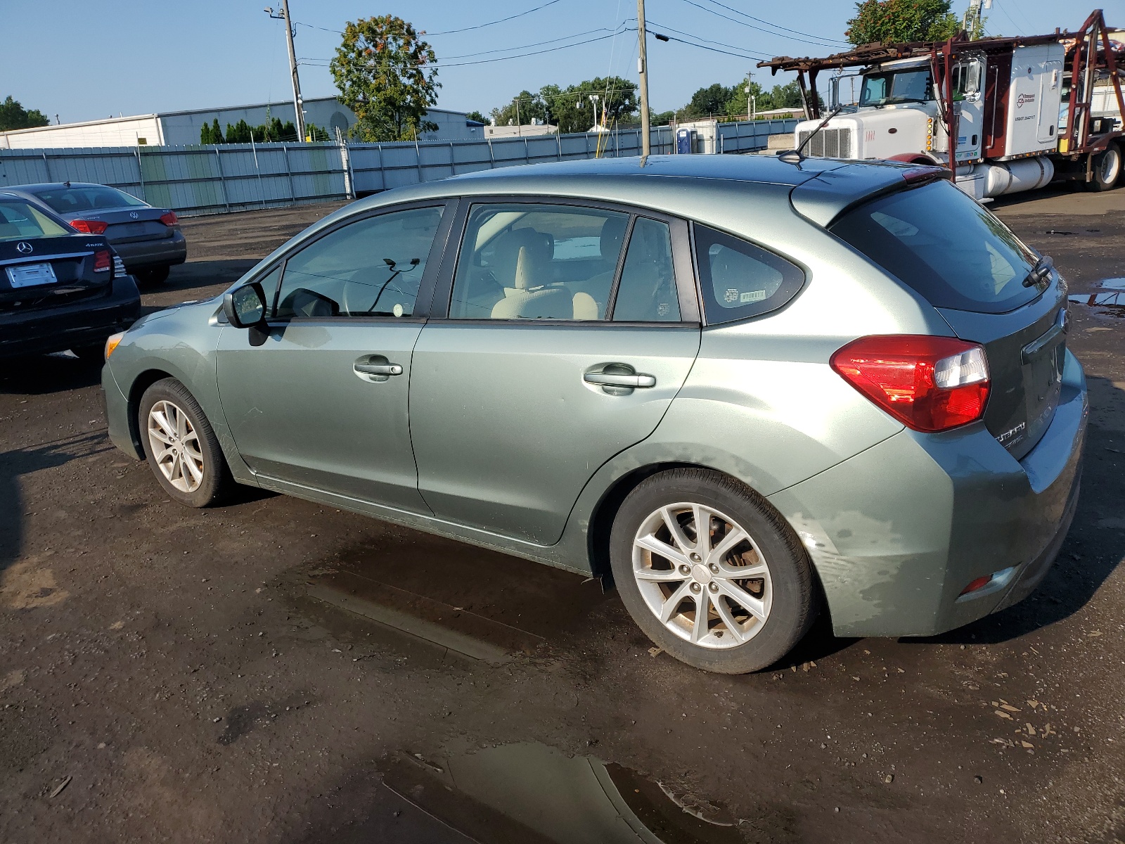 2014 Subaru Impreza Premium vin: JF1GPAC62E8268269