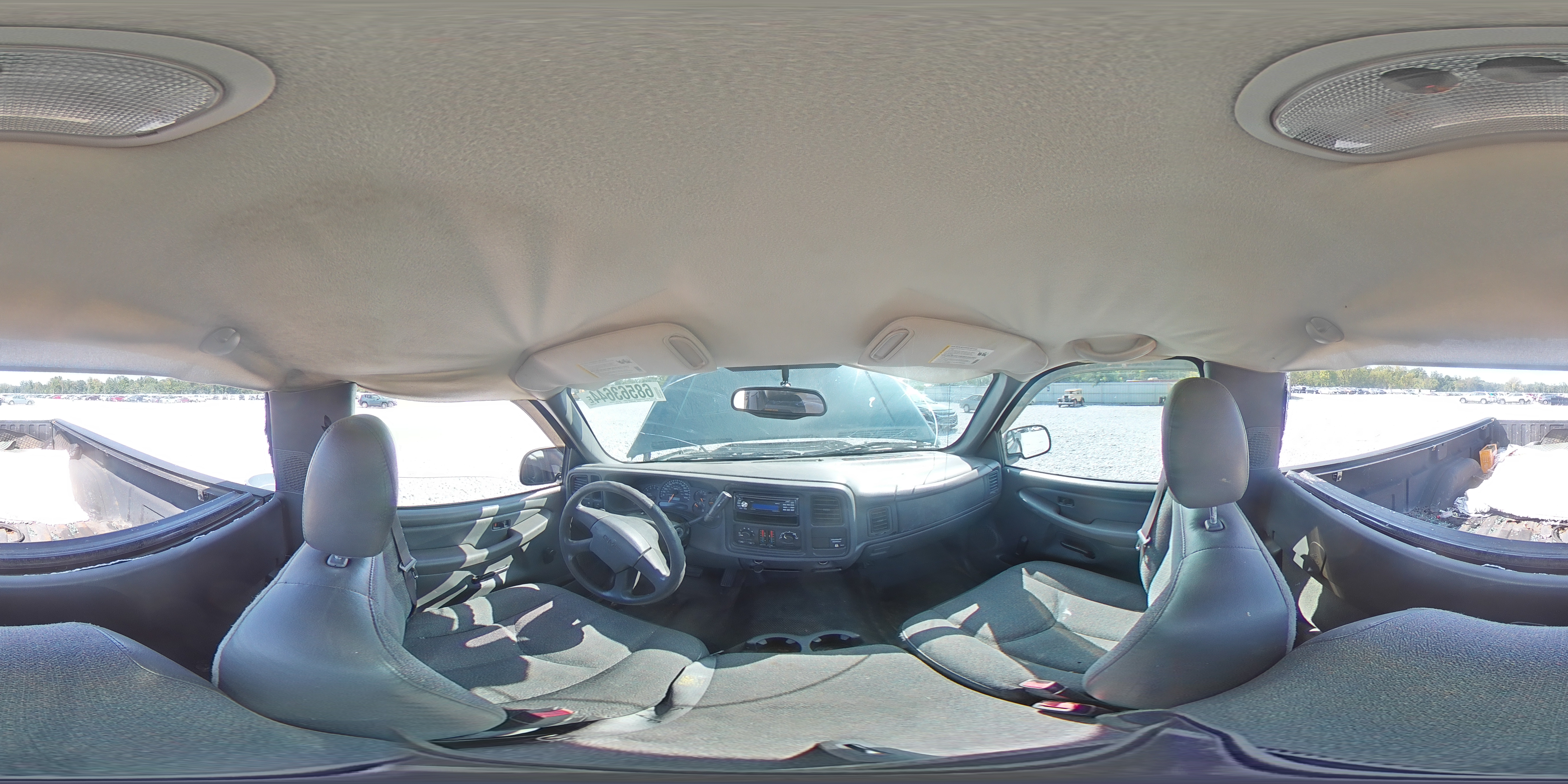2004 GMC Sierra - Image 13