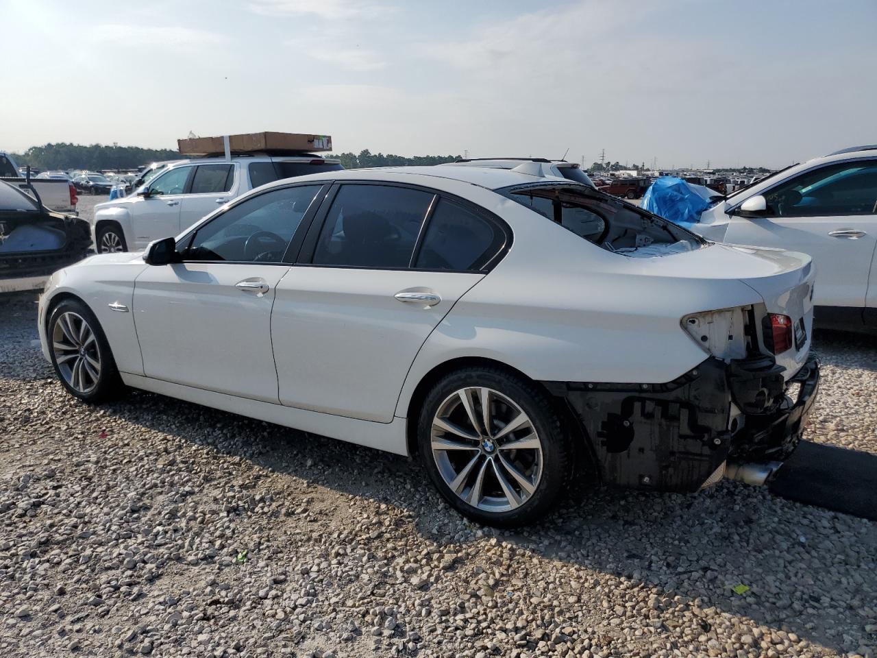 WBA5A5C50GG348645 2016 BMW 5 SERIES - Image 2