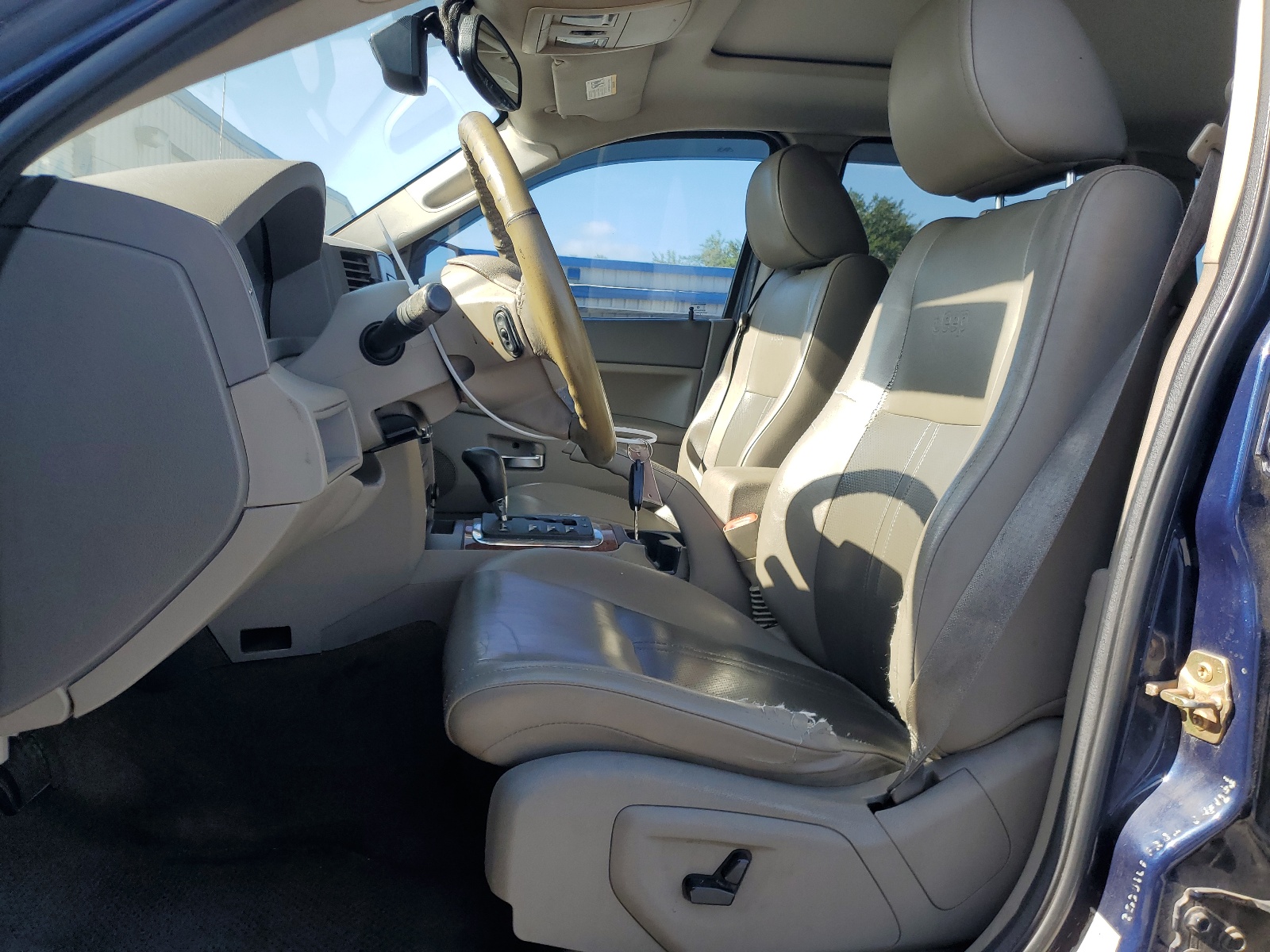 1J4HR58N35C611789 2005 Jeep Grand Cherokee Limited