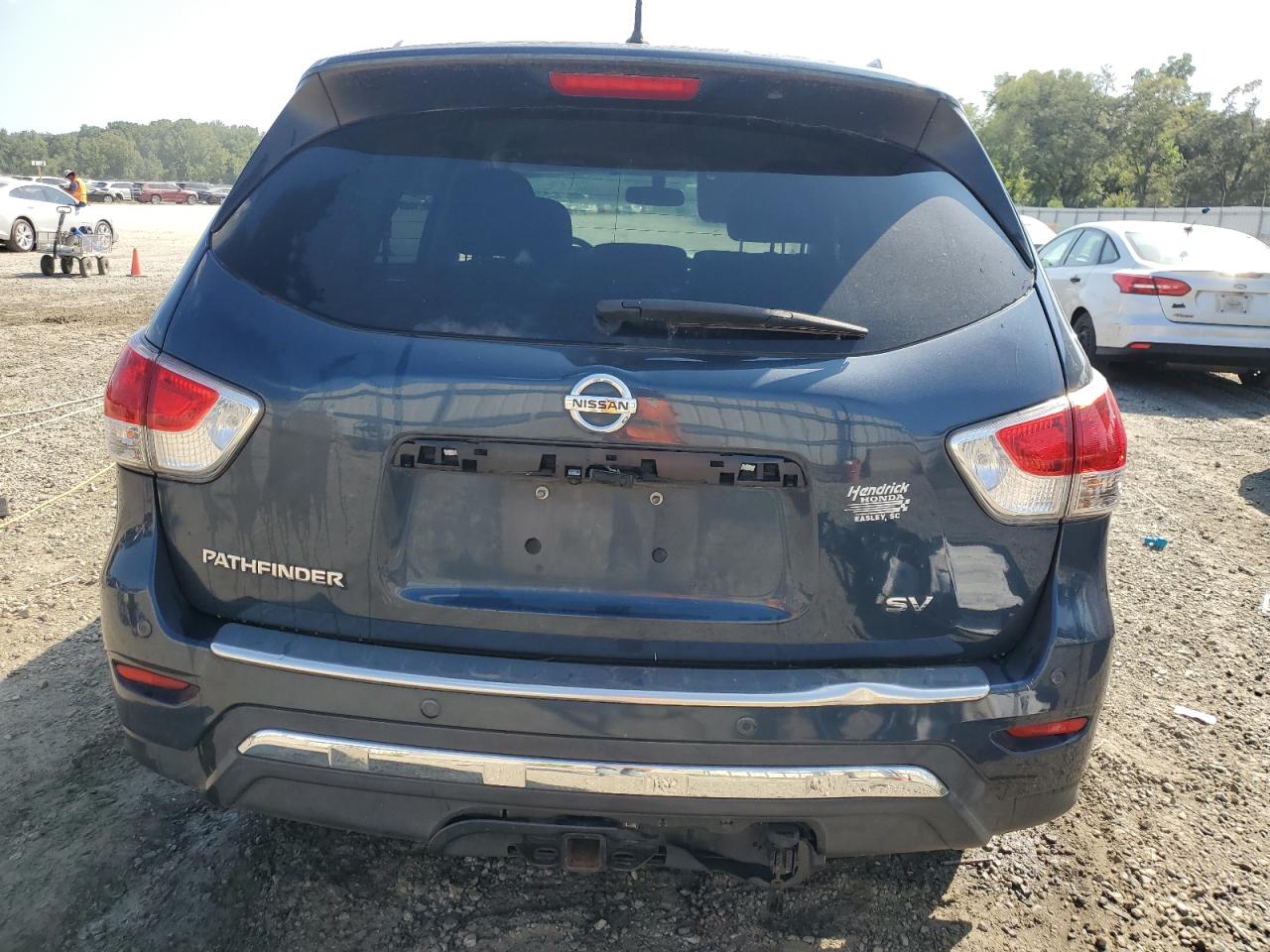 5N1AR2MN7FC670417 2015 Nissan Pathfinder S