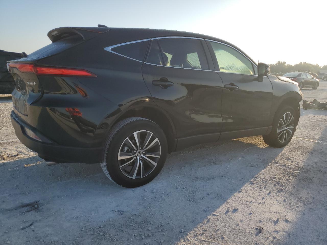 JTEAAAAH8NJ118631 2022 Toyota Venza Le 2022 Toyota Venza Le VIN: JTEAAAAH8NJ118631 Lot: 66369594