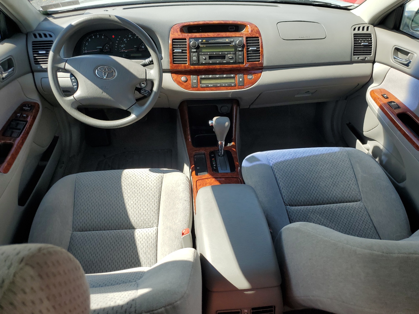 4T1BE30K14U834267 2004 Toyota Camry Le