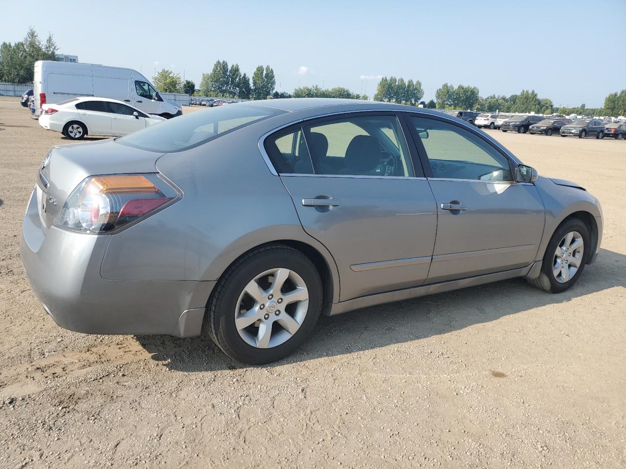 2009 Nissan Altima - Image 3