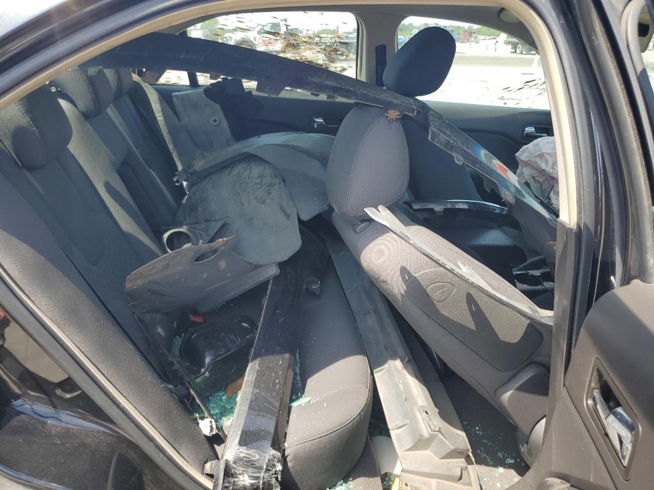 2010 Ford Fusion Se VIN: 3FAHP0HA9AR290869 Lot: 67049224