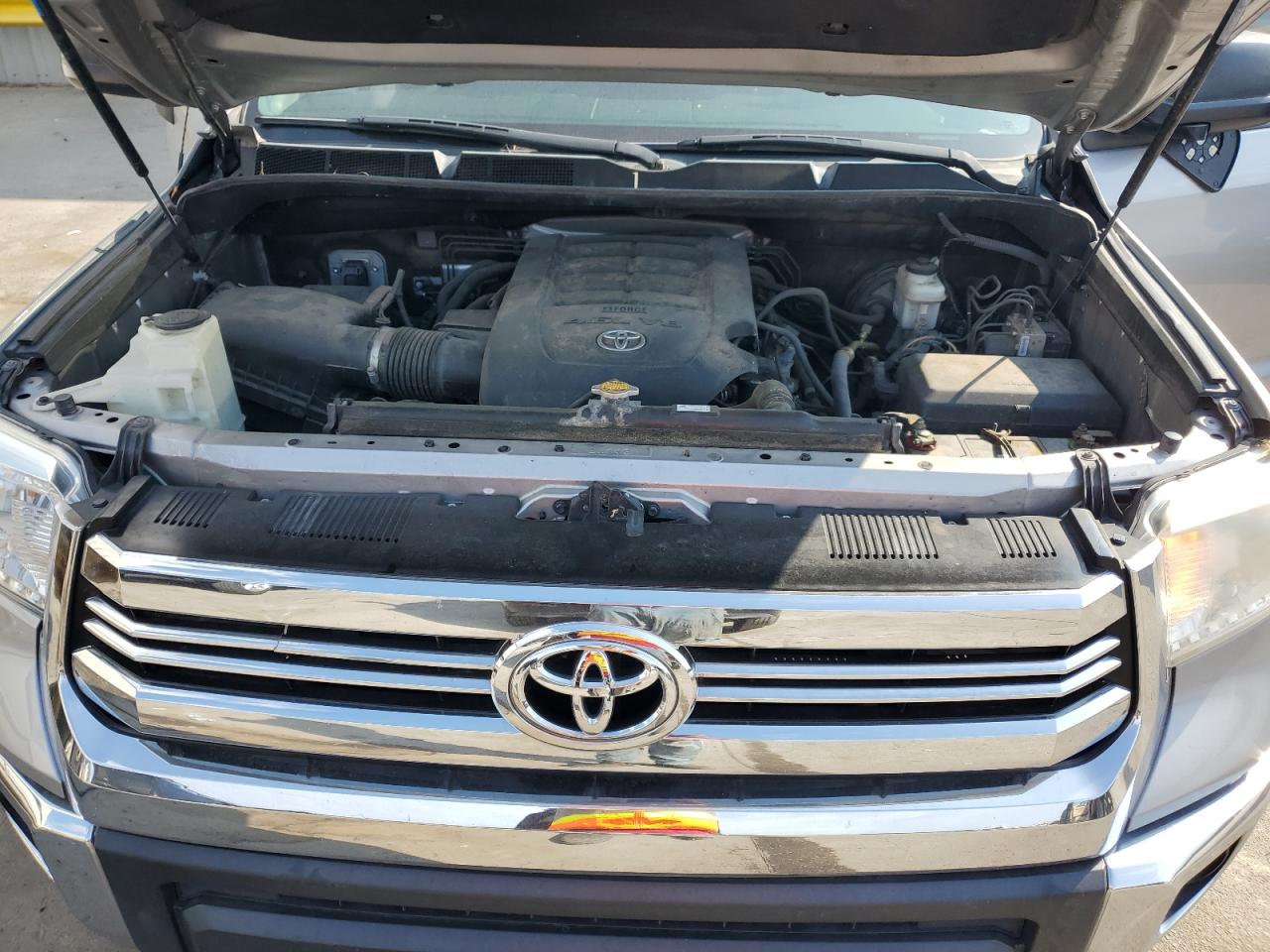 5TFEM5F13GX104054 2016 Toyota Tundra Crewmax Sr5