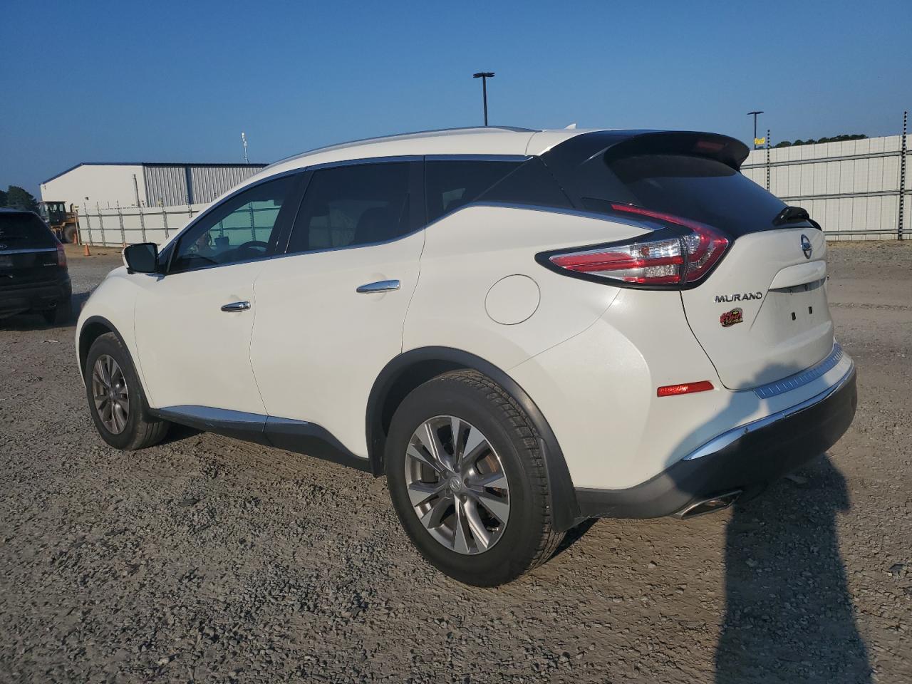 5N1AZ2MG5FN202885 2015 NISSAN MURANO - Image 2