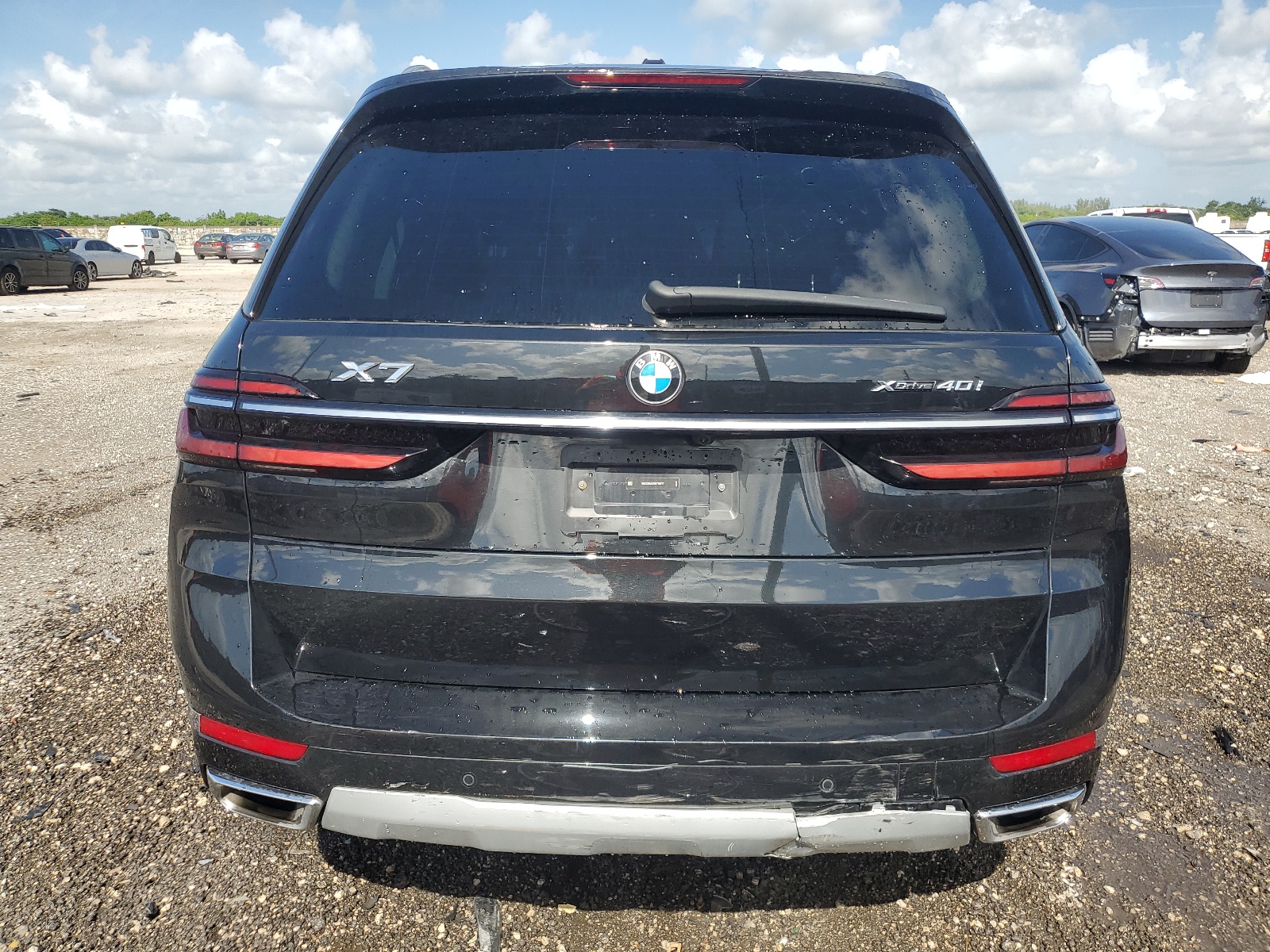 5UX23EM02R9T68677 2024 BMW X7 xDrive40I