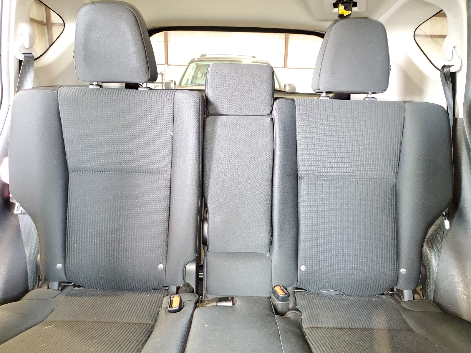 2T3BFREV0HW626185 2017 Toyota Rav4 Le